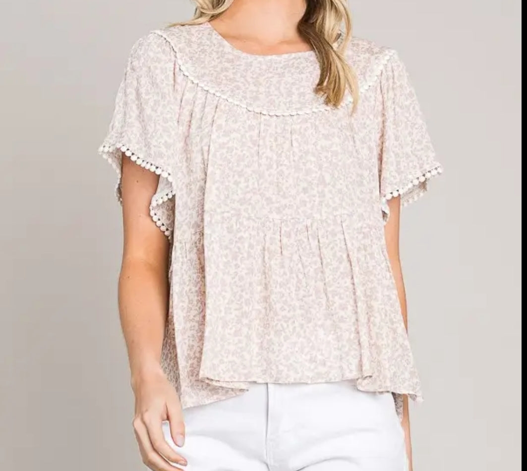 Ditsy Floral Flutter Sleeve