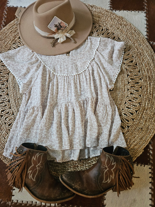 Ditsy Floral Flutter Sleeve
